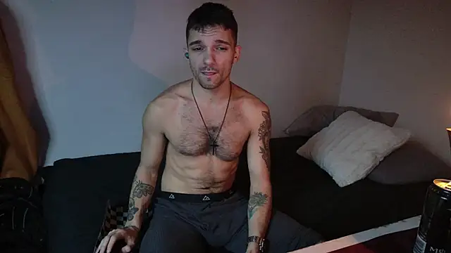 JackDesFeux online show from January 7, 2025, 1:03 pm