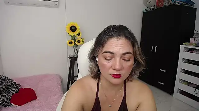 ana milf online show from December 18, 2024, 1:37 am