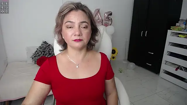 ana milf online show from January 21, 2025, 1:22 pm