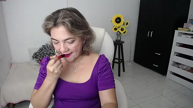 ana milf online show from February 8, 2025, 11:44 am