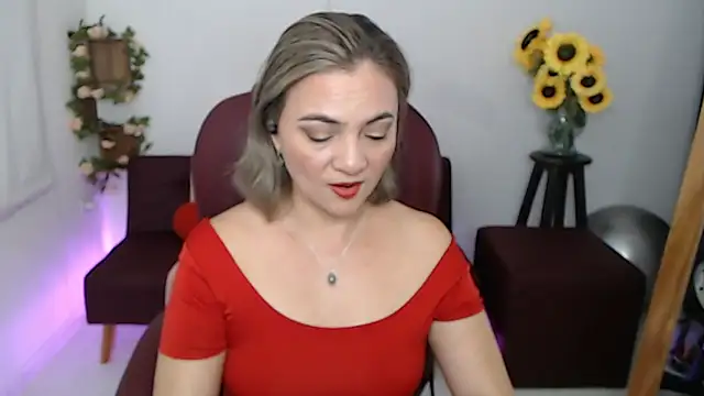 ana milf online show from May 14, 2026, 1:51 pm