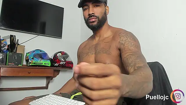 Xander Str0ng online show from February 9, 2026, 12:42 pm