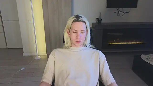 Snapshot of matt_spark chatting on March 22, 2026, 1:20 am matt spark online show from March 22, 2026, 1:20 am