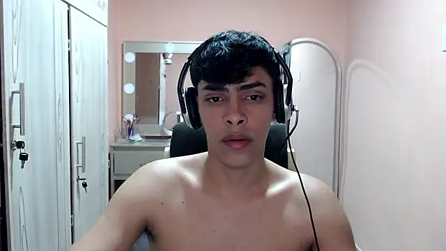 TenderBoyBigCock  online show from November 12, 2025, 4:13 am