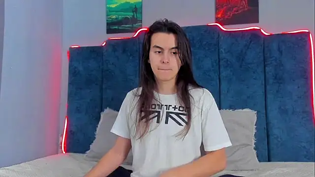 sky link  online show from November 11, 2025, 8:53 pm