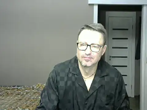 HarrySnake online show from January 19, 2025, 2:49 pm
