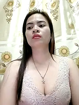 NgocQuyen2K online show from February 4, 2025, 5:53 am