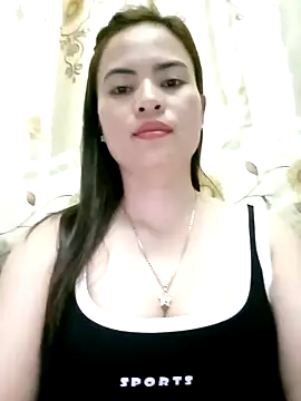 NgocQuyen2K online show from February 5, 2025, 6:02 am