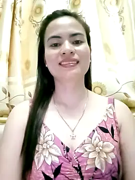 NgocQuyen2K online show from February 18, 2025, 10:49 am