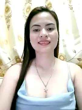 NgocQuyen2K online show from February 19, 2025, 1:51 am