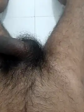 handsome cuteboy online show from December 3, 2024, 3:09 am