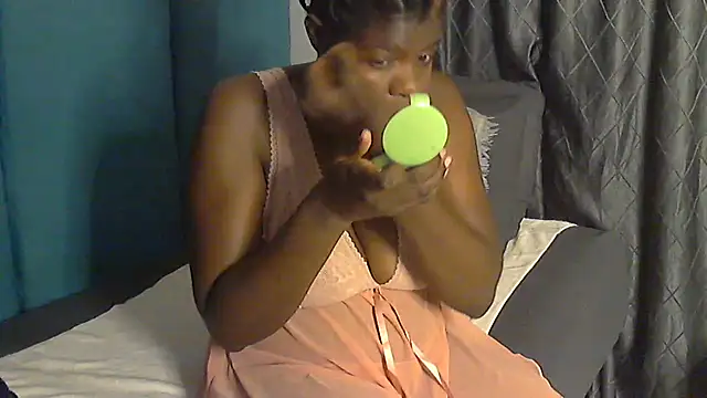 Mochabae online show from February 9, 2025, 3:43 am