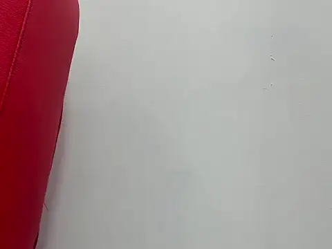 Snapshot of Latin_Mature975 chatting on October 1, 2025, 10:10 am Latin Mature975 online show from October 1, 2025, 10:10 am