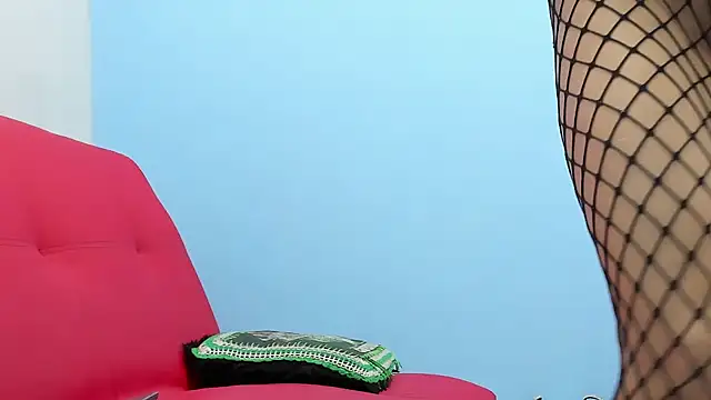 Snapshot of Latin_Mature975 chatting on November 29, 2025, 8:06 am Latin Mature975 online show from November 29, 2025, 8:06 am