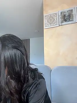 mariana lopez1 online show from December 17, 2025, 8:59 pm