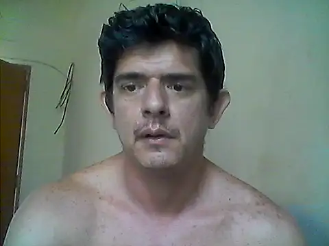 Snapshot of Marobronco chatting on November 19, 2025, 3:34 pm Marobronco online show from November 19, 2025, 3:34 pm