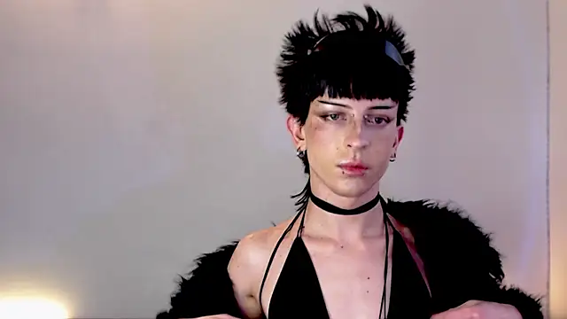 Snapshot of succubot chatting on October 12, 2025, 11:31 am succubot online show from October 12, 2025, 11:31 am