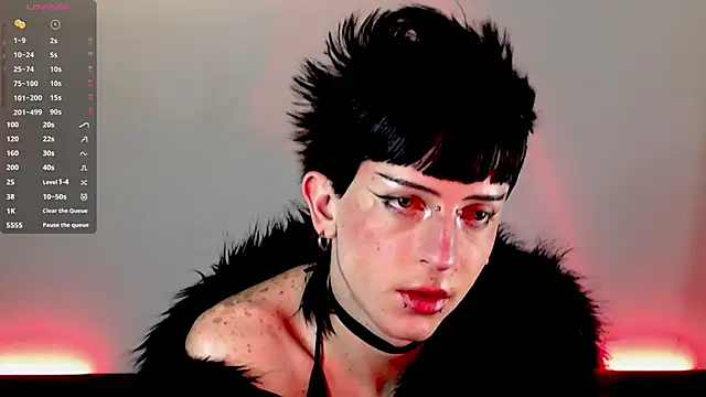 Snapshot of succubot chatting on October 15, 2025, 10:37 am succubot online show from October 15, 2025, 10:37 am