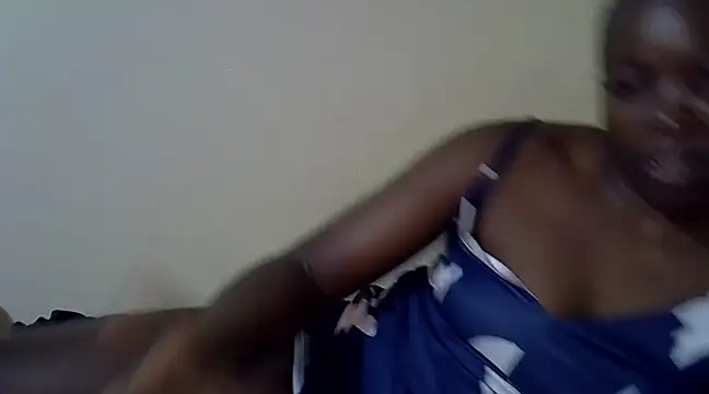 sweet essin online show from February 12, 2025, 4:33 pm
