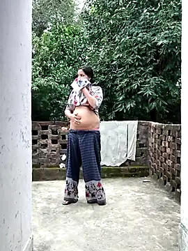 Snapshot of Hot-rubina chatting on October 3, 2025, 3:36 am Hot-rubina online show from October 3, 2025, 3:36 am