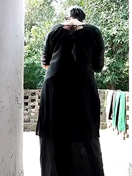 Snapshot of Hot-rubina chatting on October 11, 2025, 4:01 am Hot-rubina online show from October 11, 2025, 4:01 am