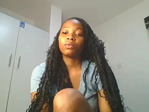  Becky002 online show from June 12, 2026, 10:47 am