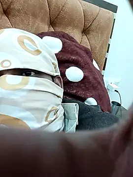 Snapshot of RockyNonStop chatting on December 28, 2024, 7:54 pm RockyNonStop online show from December 28, 2024, 7:54 pm