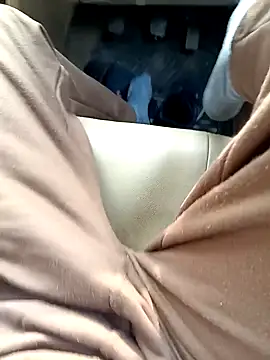 Snapshot of RockyNonStop chatting on January 16, 2025, 8:33 am RockyNonStop online show from January 16, 2025, 8:33 am