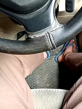 Snapshot of RockyNonStop chatting on February 18, 2025, 3:31 am RockyNonStop online show from February 18, 2025, 3:31 am