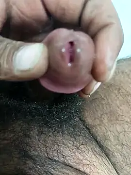 Snapshot of RockyNonStop chatting on November 29, 2025, 7:17 pm RockyNonStop online show from November 29, 2025, 7:17 pm