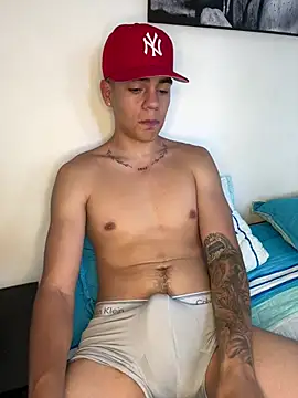santiago sosa24 online show from May 7, 2026, 9:09 pm