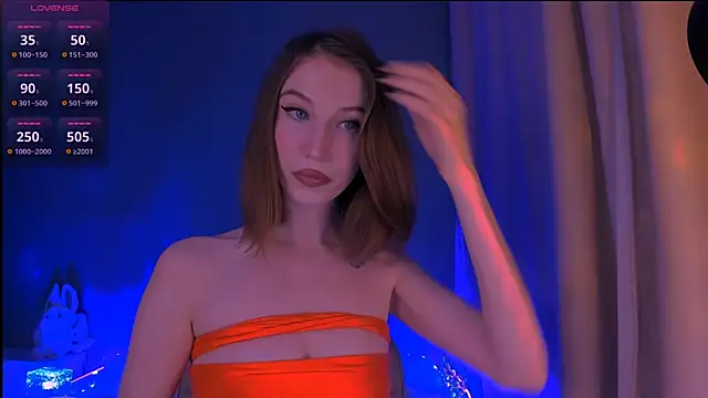 Snapshot of ellaamber chatting on October 19, 2025, 2:56 am ellaamber online show from October 19, 2025, 2:56 am