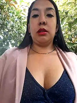 Bella keny online show from December 2, 2024, 8:33 pm