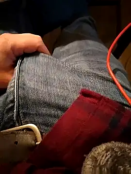 A man in public online show from February 27, 2026, 12:49 pm