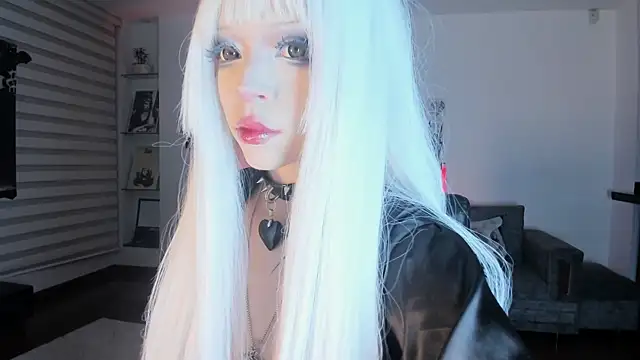 Snapshot of SophieHill_gh chatting on November 29, 2025, 7:22 am SophieHill gh online show from November 29, 2025, 7:22 am