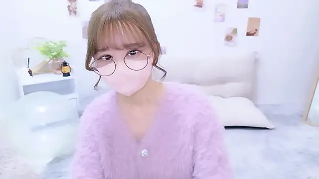 chihiro ri online show from November 4, 2025, 12:43 am