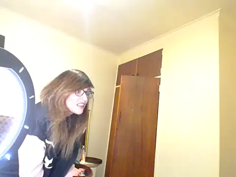 karmicQueen669 online show from June 27, 2026, 8:03 pm
