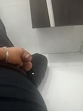 Frutales1402 online show from March 4, 2026, 2:50 am