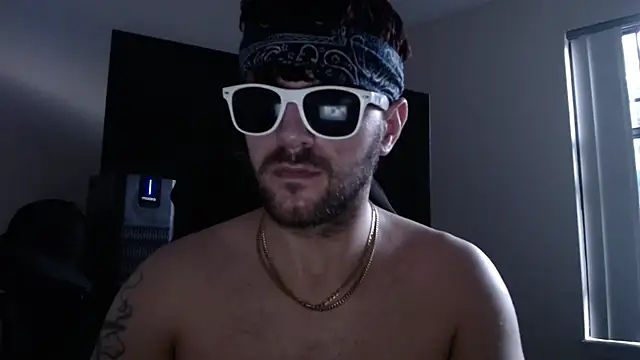 Snapshot of jonnybans chatting on October 4, 2025, 11:25 pm jonnybans online show from October 4, 2025, 11:25 pm