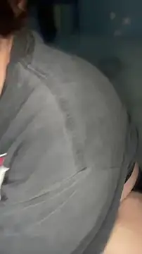 velvetta  online show from April 24, 2026, 1:46 pm