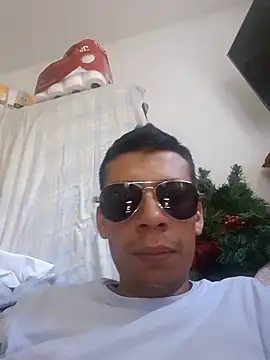 Snapshot of josehot151515 chatting on January 8, 2026, 3:03 pm josehot151515 online show from January 8, 2026, 3:03 pm