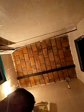 Espanqki online show from February 26, 2026, 5:39 am