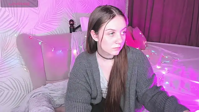 Snapshot of Kvetachka chatting on December 28, 2024, 3:37 am Kvetachka online show from December 28, 2024, 3:37 am