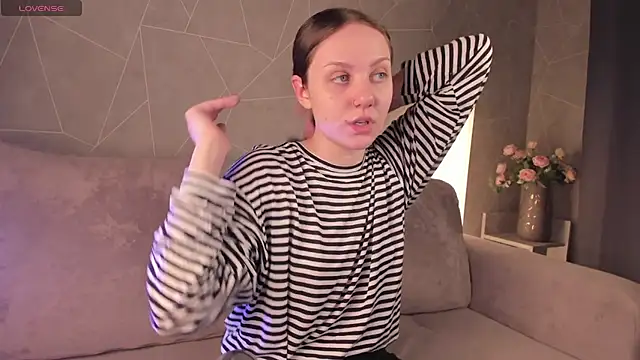 Snapshot of Kvetachka chatting on March 15, 2025, 12:58 am Kvetachka online show from March 15, 2025, 12:58 am