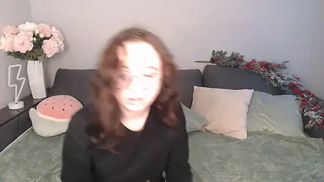 Mini Diva online show from January 11, 2025, 9:04 am