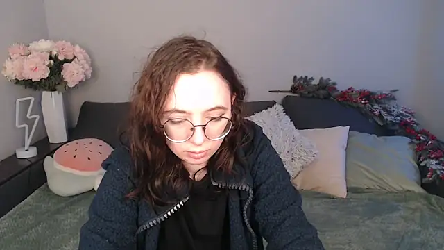 Mini Diva online show from January 12, 2025, 9:08 am