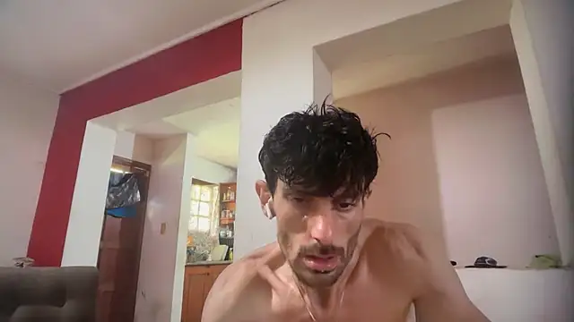 nicolaaaaas online show from January 12, 2026, 3:17 pm