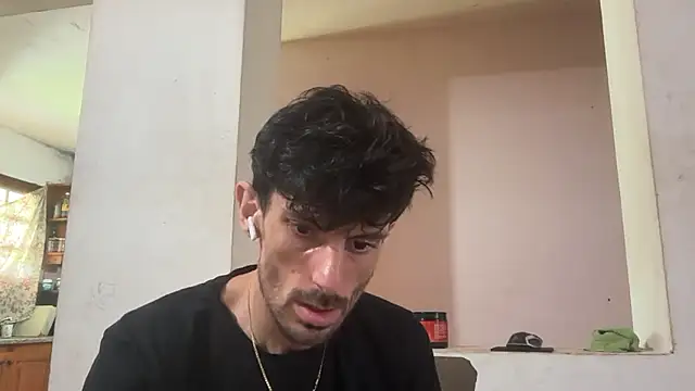 nicolaaaaas online show from January 13, 2026, 3:28 pm