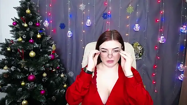 NicolPots online show from December 17, 2024, 2:44 pm