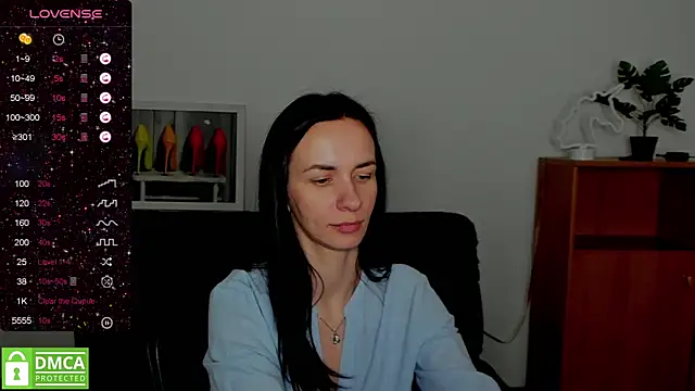Snapshot of annakillianox chatting on January 18, 2025, 12:36 pm annakillianox online show from January 18, 2025, 12:36 pm